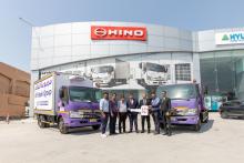 Motorcity delivers HINO trucks to Al Fateh Group